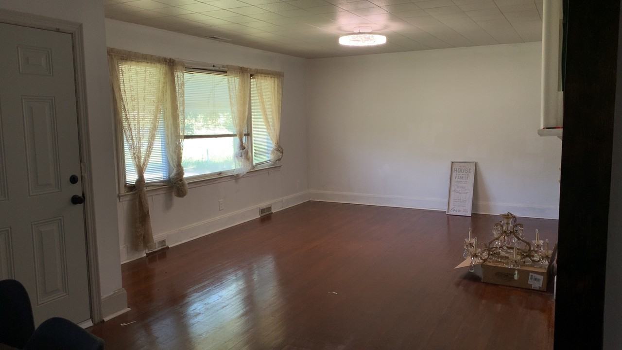 9016 Highway 74 E #NA - Photo 3 of 6