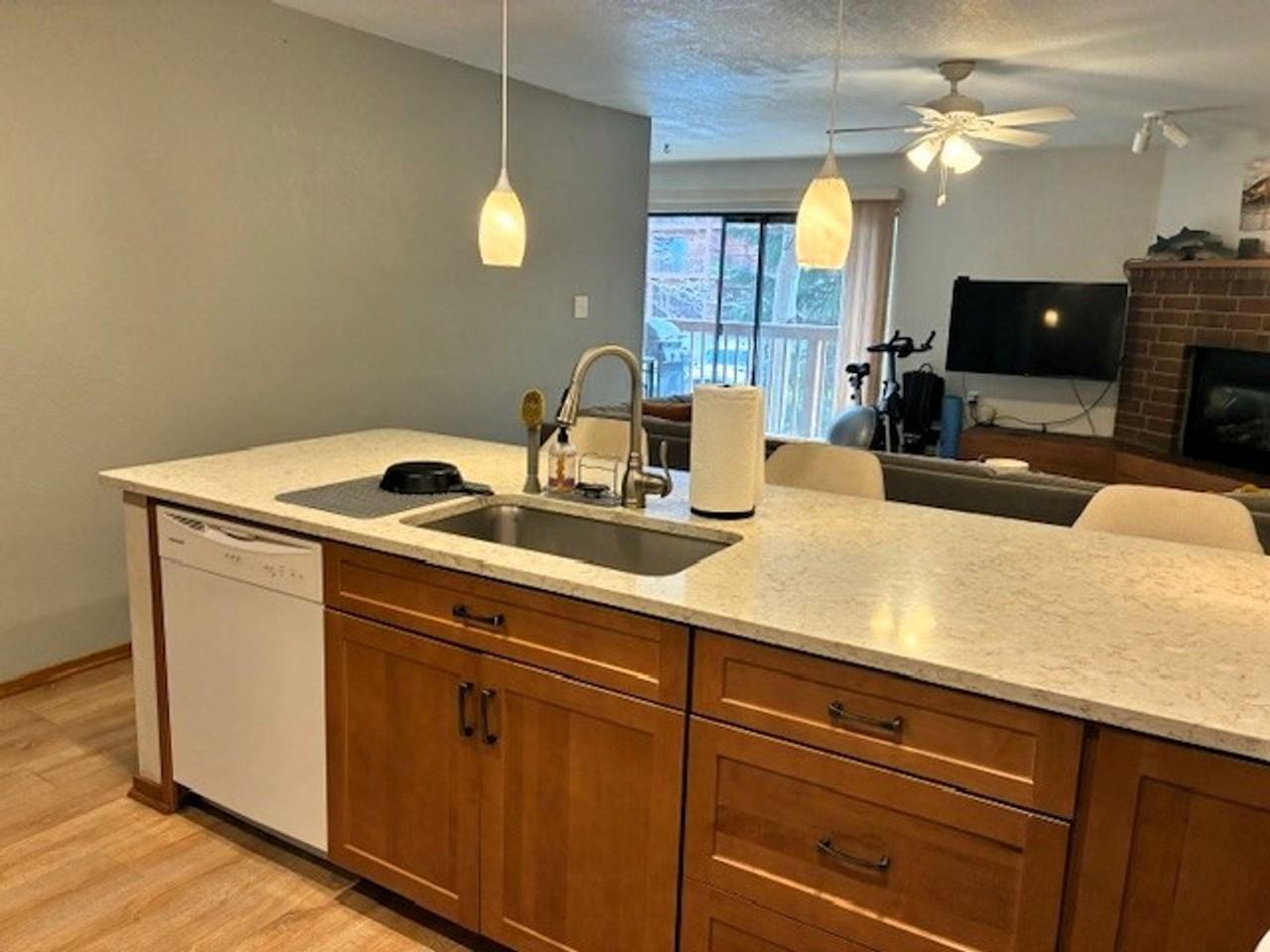 738 Lagoon Dr #D - Photo 6 of 26