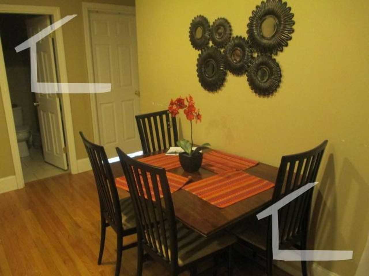 40 Egmont St - Photo 3 of 6