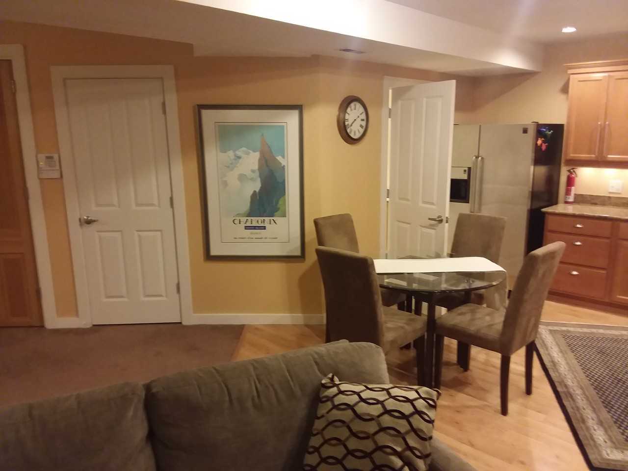 7146 S Sunnycrest Rd - Photo 3 of 11