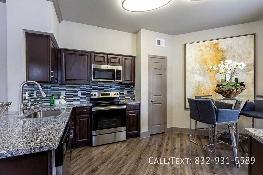 12029 Sawmill Rd #AALW - Photo 2 of 10