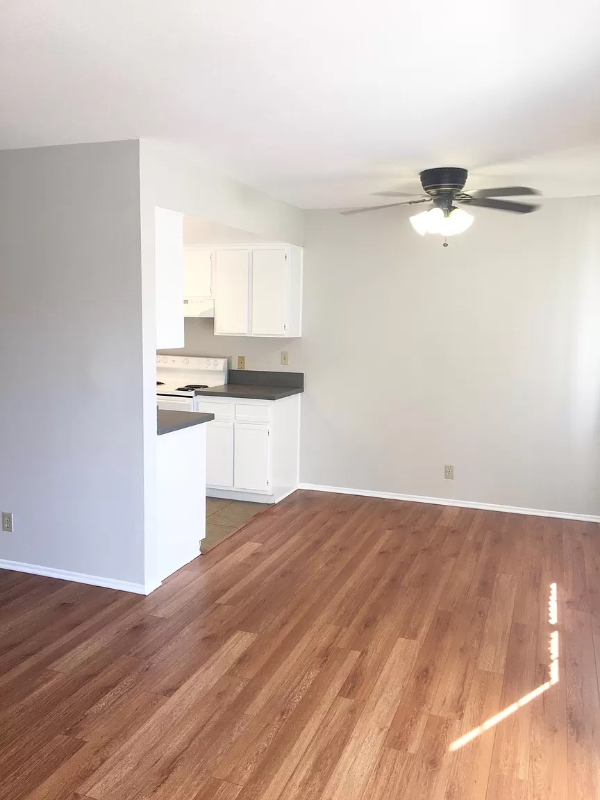 476 E Cypress Ave #G - Photo 5 of 14