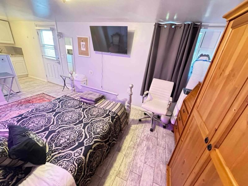 Lone Oak Avenue - Photo 3 of 9