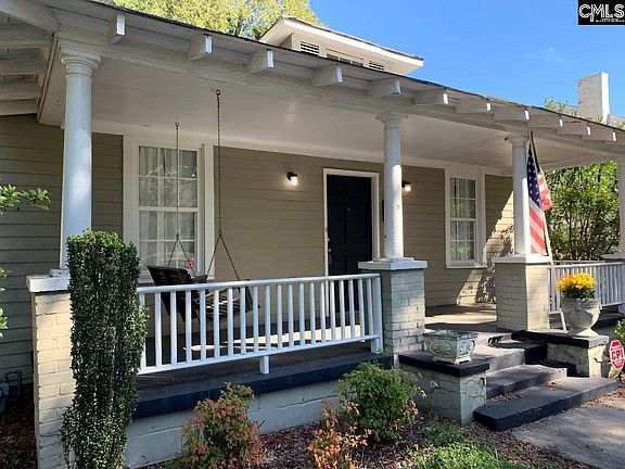 1320 Pine St - Photo 2 of 9