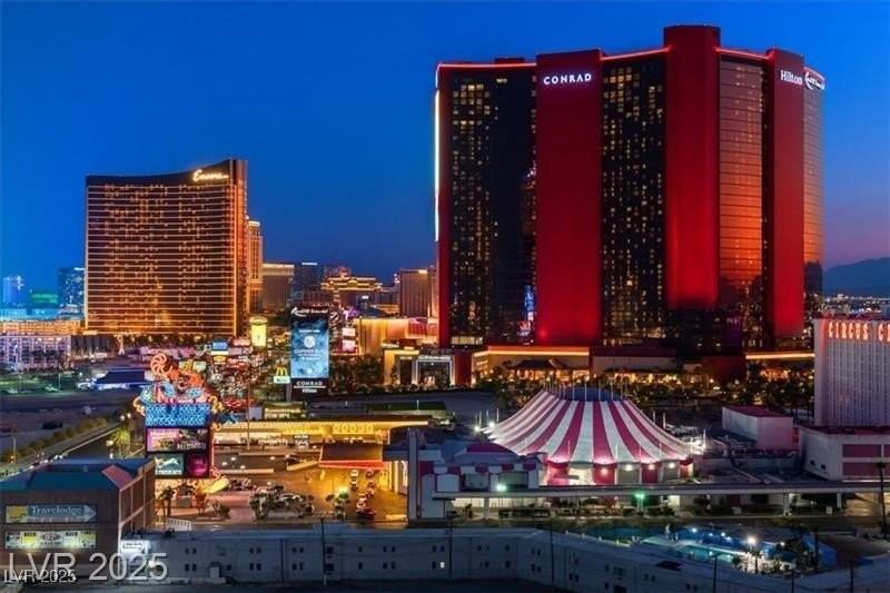 2700 Las Vegas Blvd S #1401