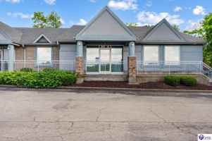 featured image of 551 Westport Rd #D