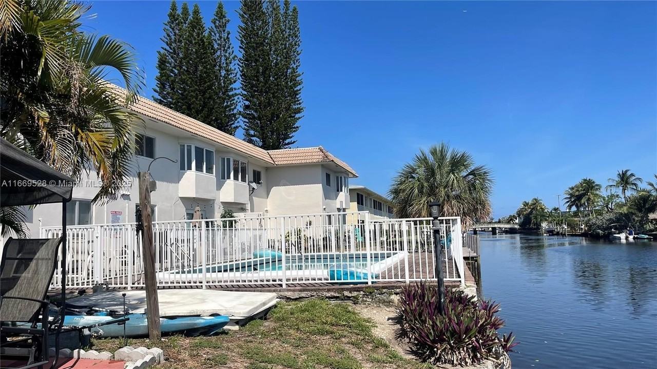 840 Pine Dr #103 - Photo 2 of 30