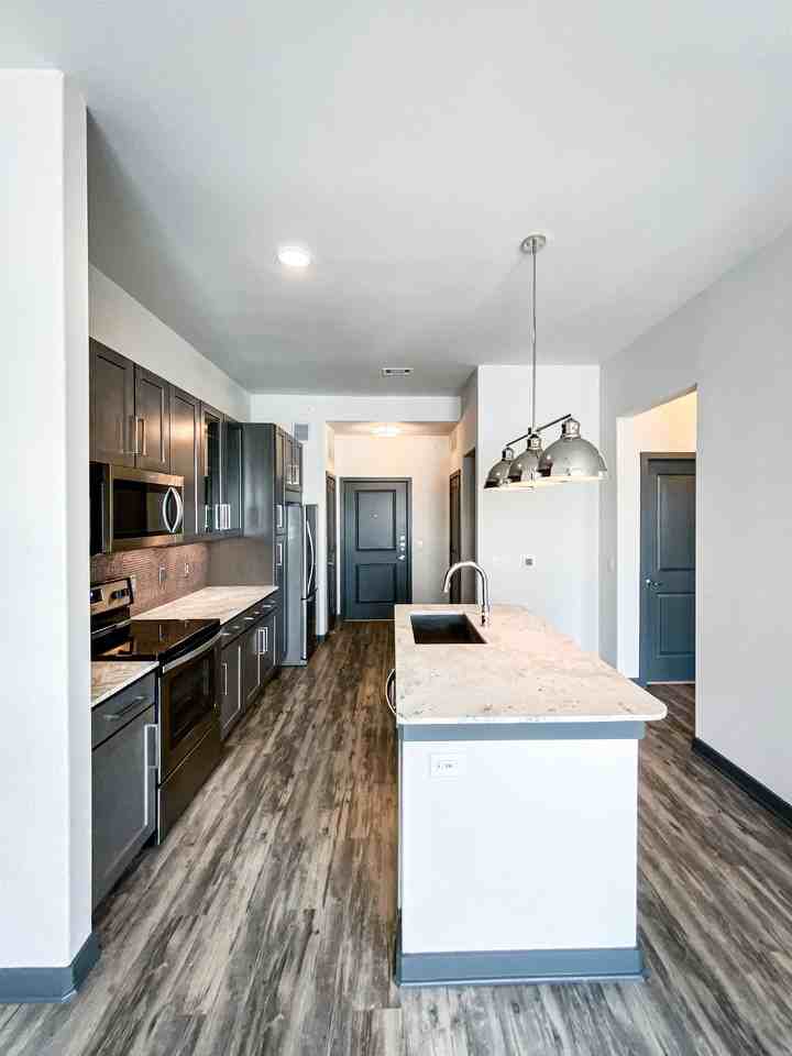 3021 Crockett St #816 - Photo 2 of 8