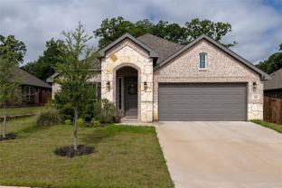 233 Gardenia Dr - Photo 1 of 1