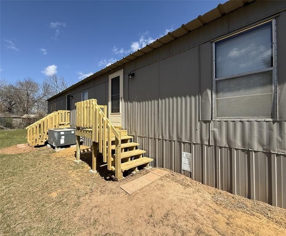 1025 East Owings Street