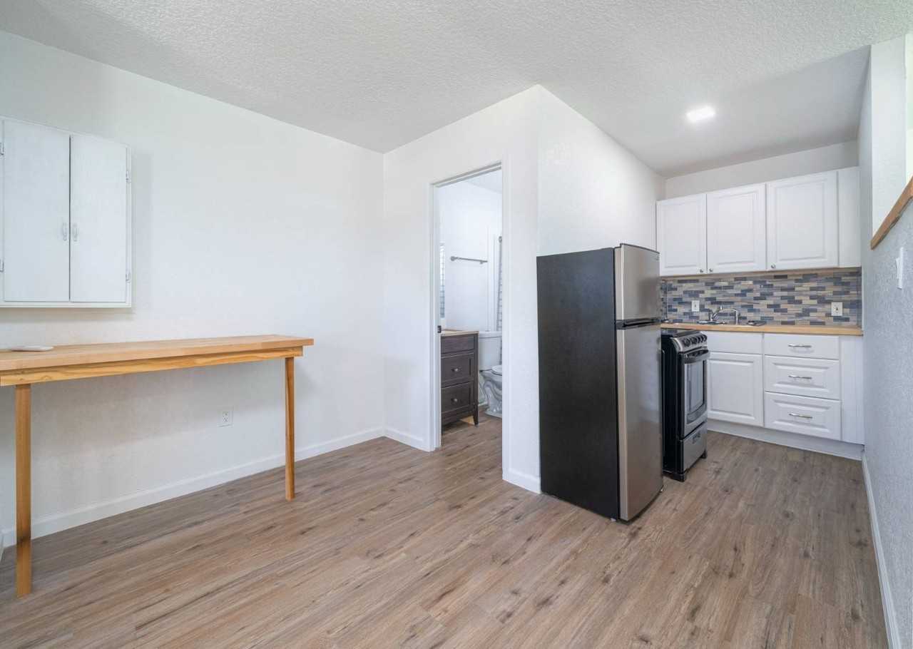 4101 Canoe Creek Rd #1 - Photo 3 of 5