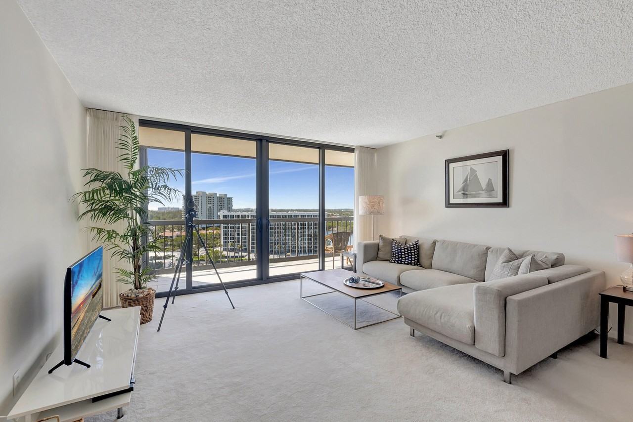 4740 S Ocean Blvd #1415 - Photo 7 of 46