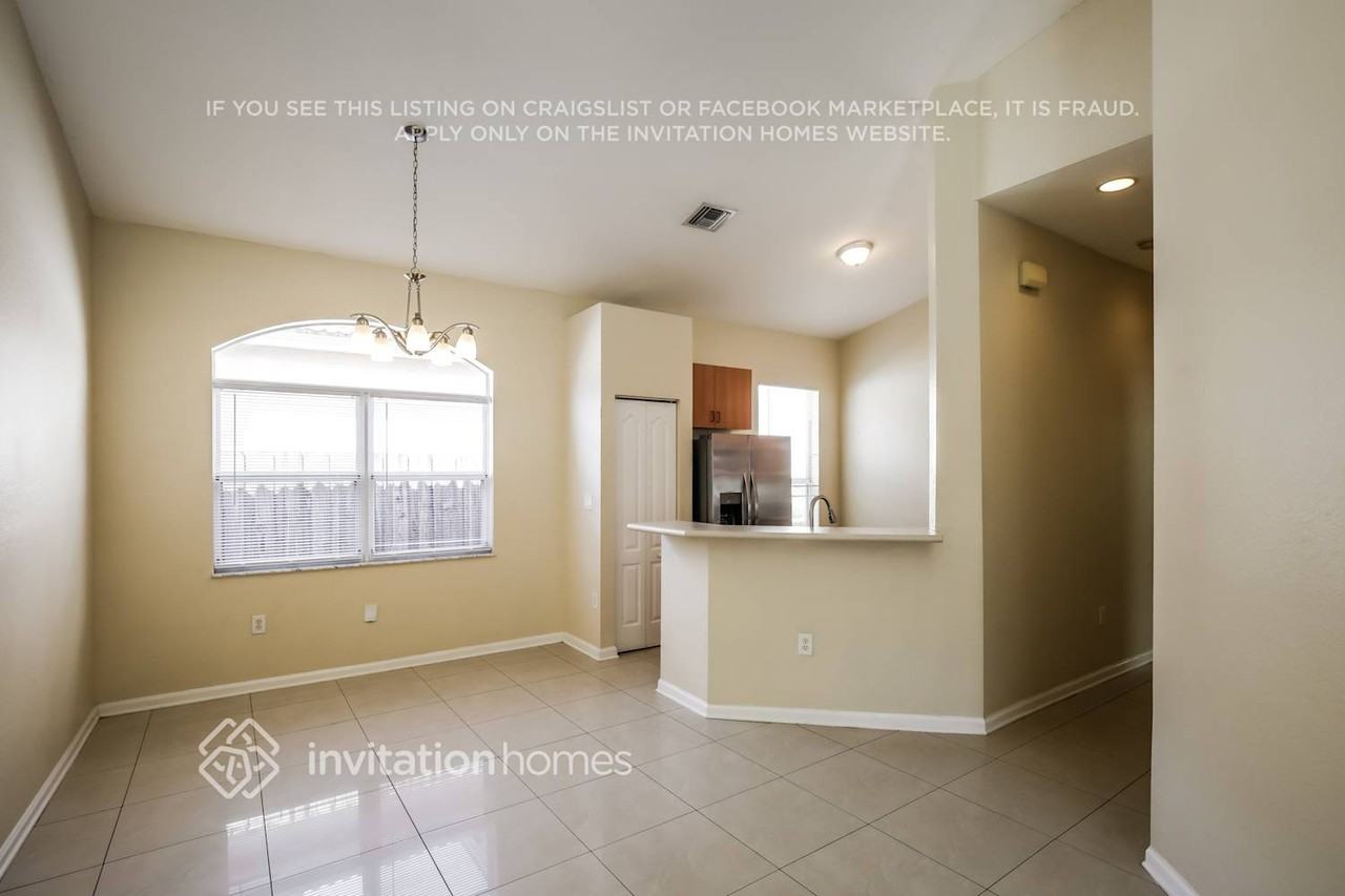 2150 Ne 37th Rd - Photo 5 of 17