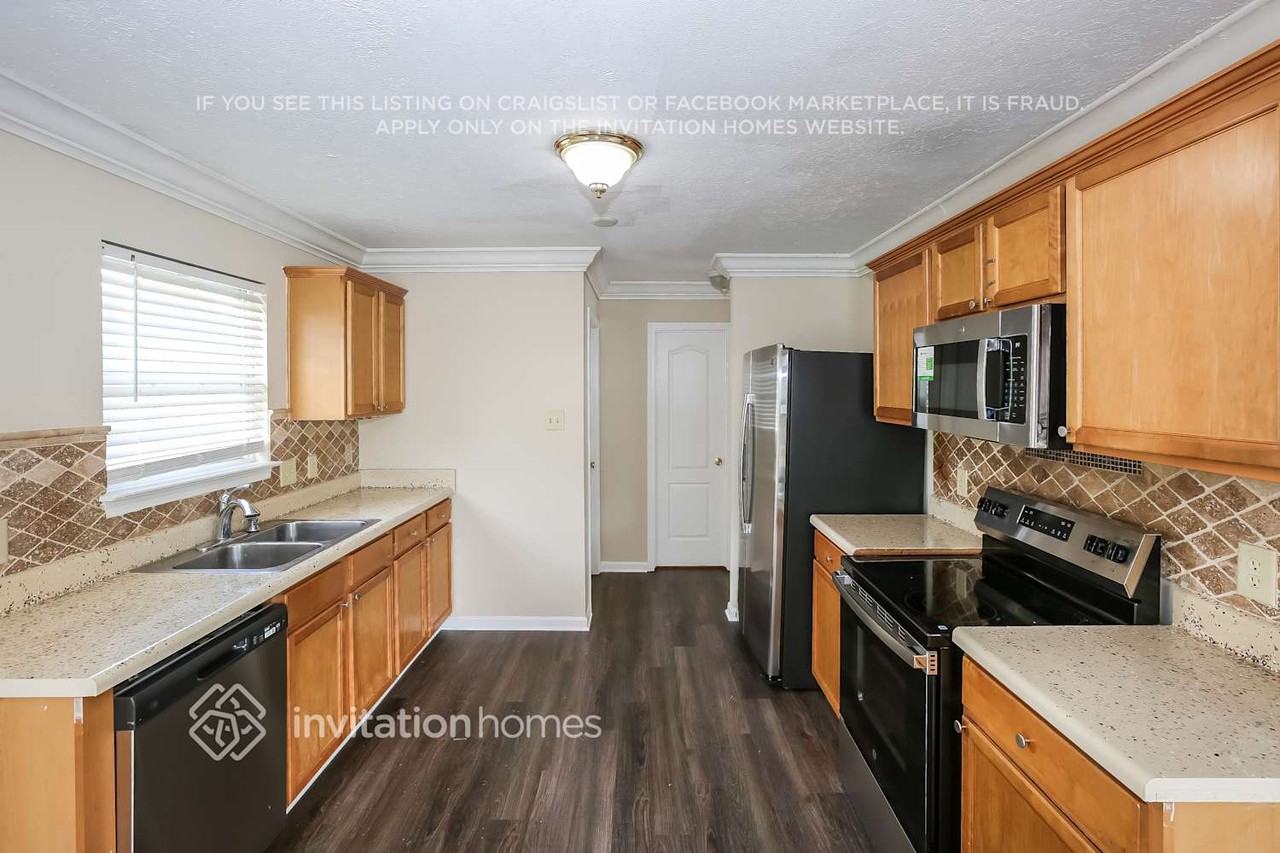 1915 Almond Hills Dr - Photo 7 of 16