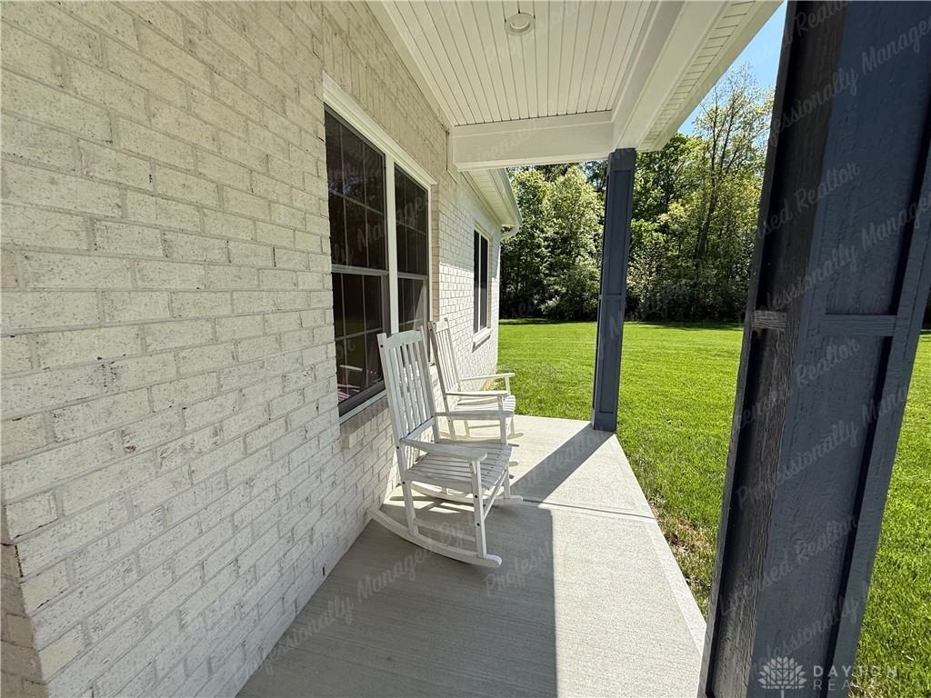 8219 Wind Dancer Dr - Photo 7 of 50