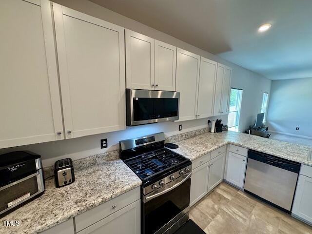 140 Continental Ln - Photo 7 of 28