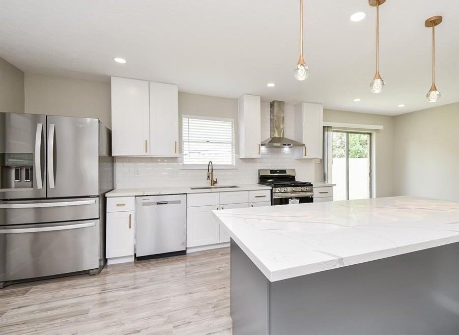 2810 Dove Country Dr - Photo 4 of 22