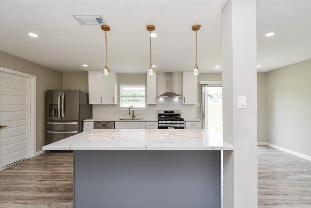 2810 Dove Country Dr - Photo 7 of 22