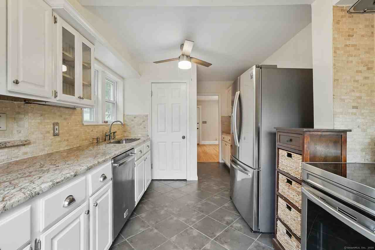 46 Wooster St - Photo 4 of 37