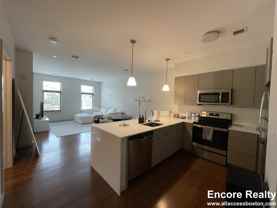 455 Harvard St #204 - Photo 1 of 1