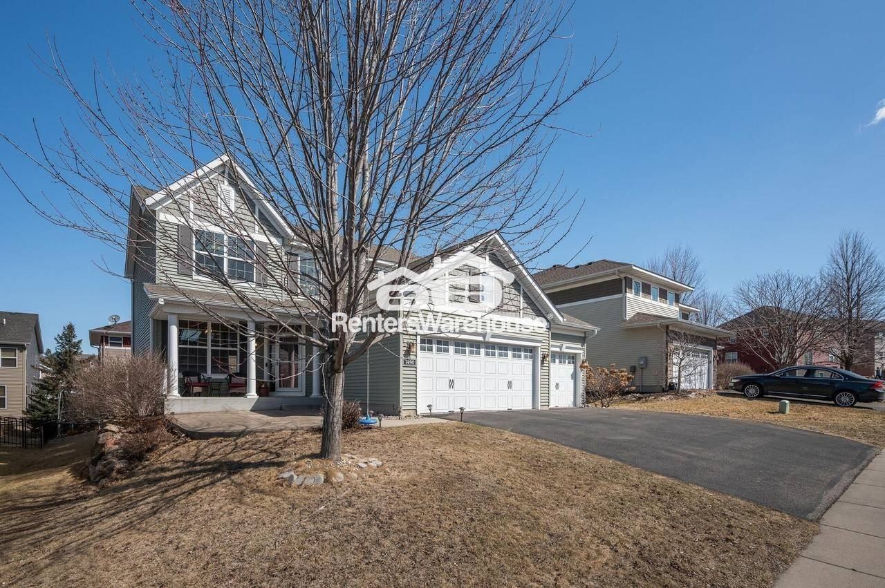1490 Pembroke Pass - Photo 2 of 41