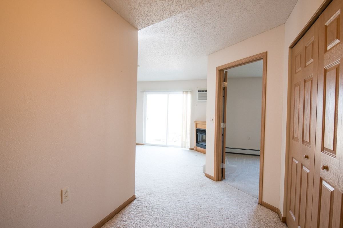 Prairie View Apartments LLC - Photo 2 of 26