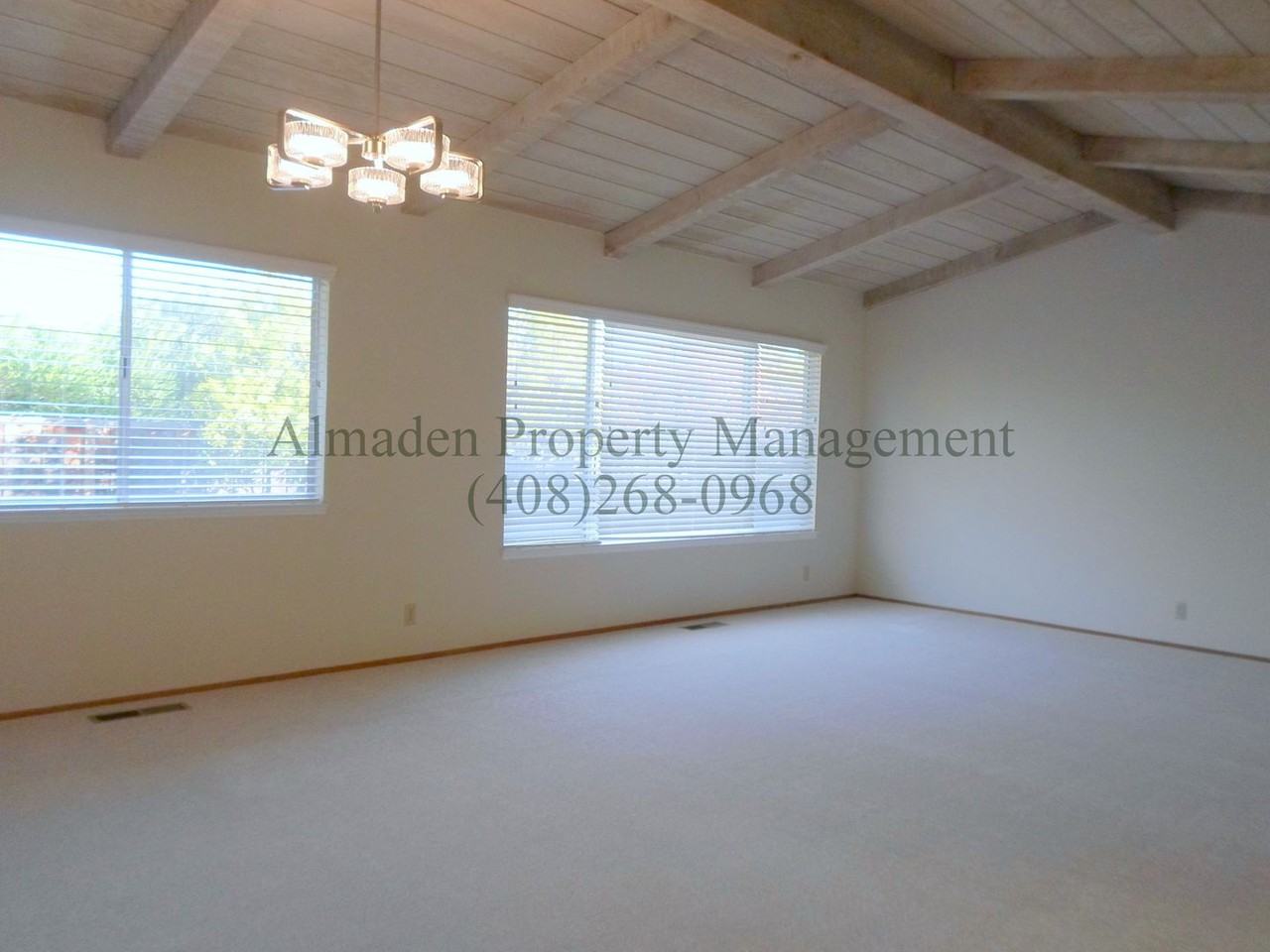 6464 Cranbrook Ct - Photo 3 of 21