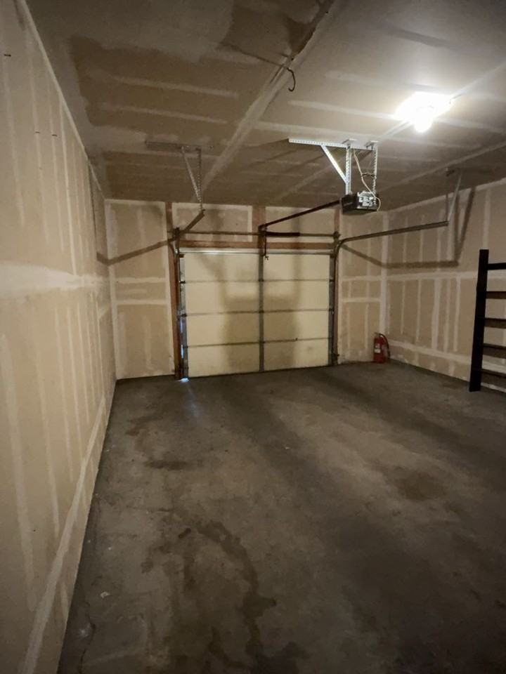 3770 Ponderosa Ct #1 - Photo 3 of 31