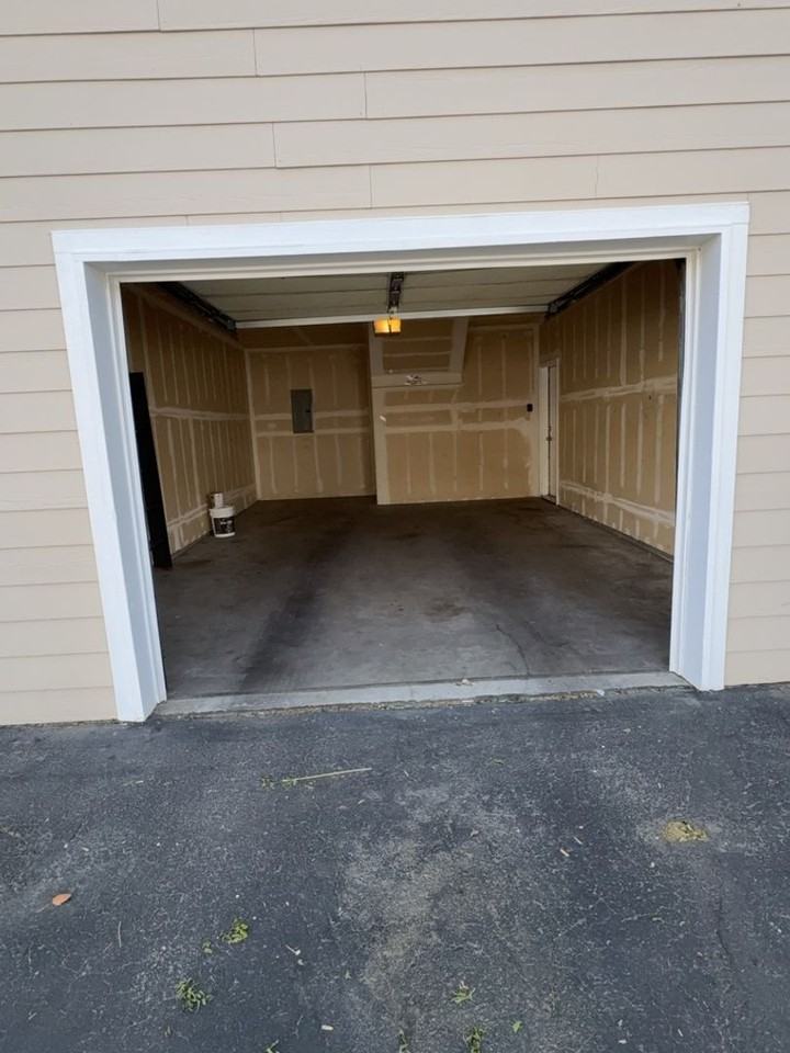 3770 Ponderosa Ct #1 - Photo 5 of 31