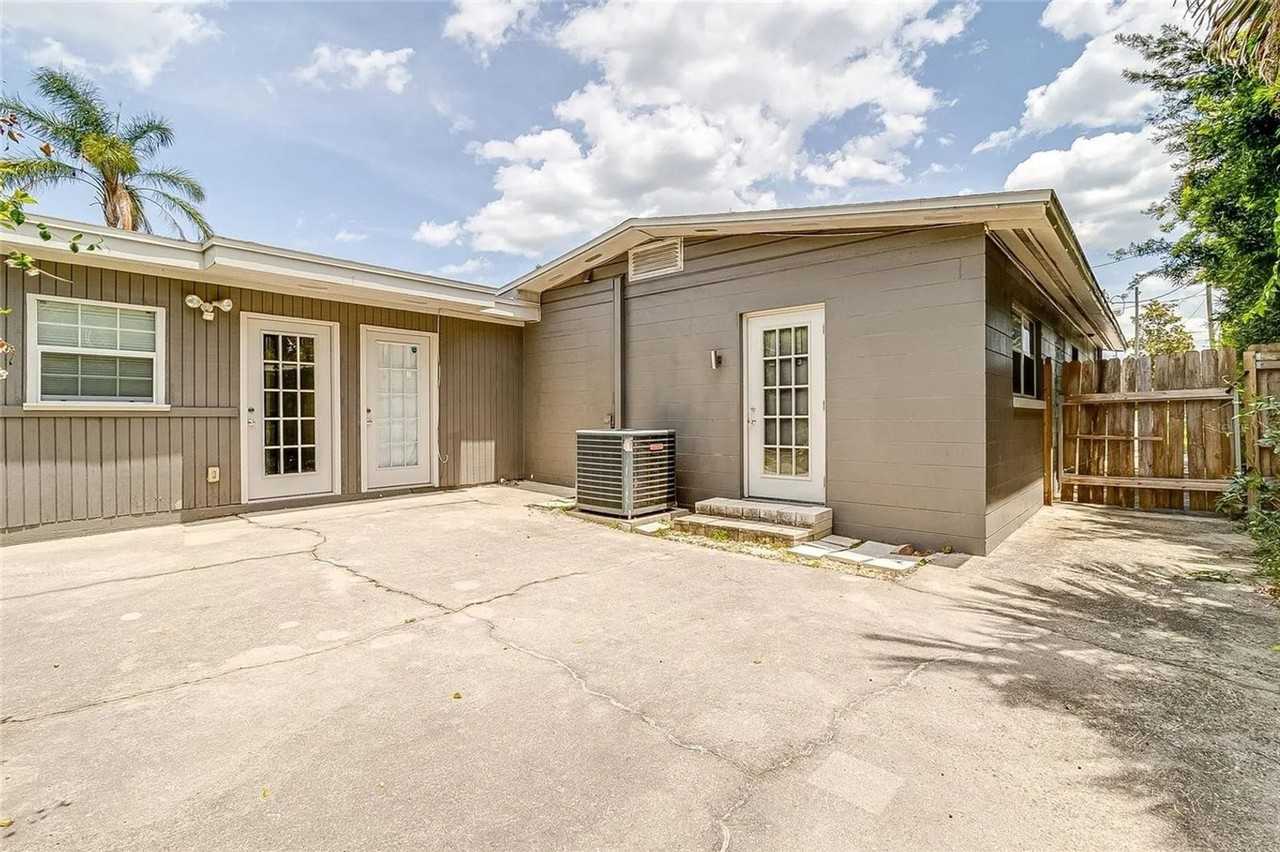 108 Forest Ave - Photo 2 of 16