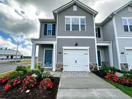 featured image of 221 Starlight St