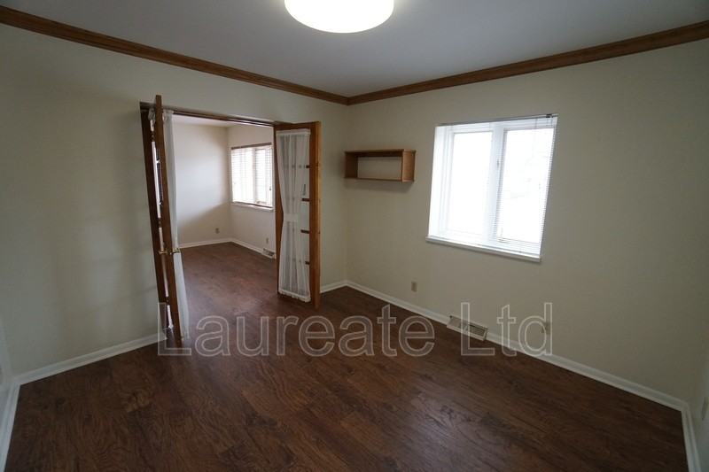 1240 Jefferson Ave - Photo 4 of 28
