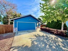 9719 Ne 60th Ave - Photo 1 of 1