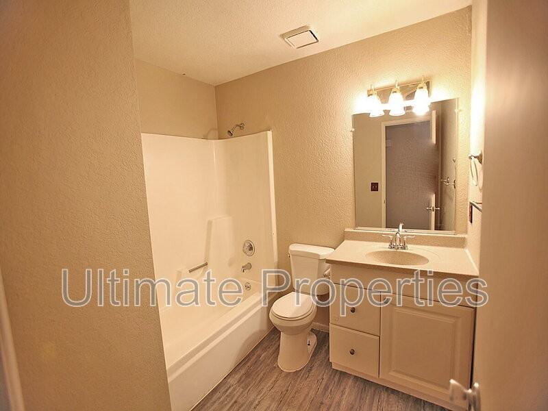 3144 W Charleston Ave - Photo 7 of 13