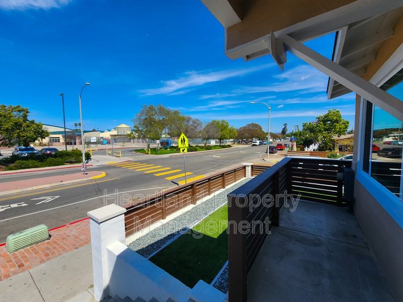 4487 Landis St - Photo 5 of 13