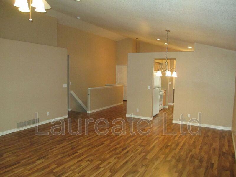 3659 Rawhide Cir - Photo 2 of 18
