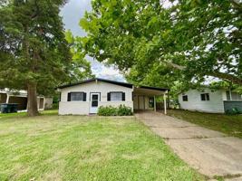 featured image of 1311 Elsa Jane St