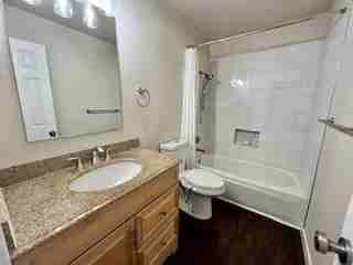 7501 N Edgewater Ave #7501 - Photo 4 of 20
