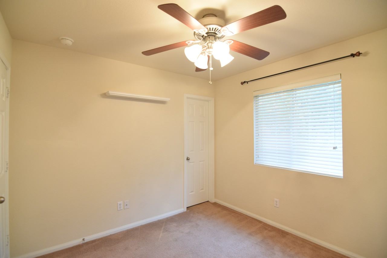 29 Mcgugan Ln - Photo 7 of 20