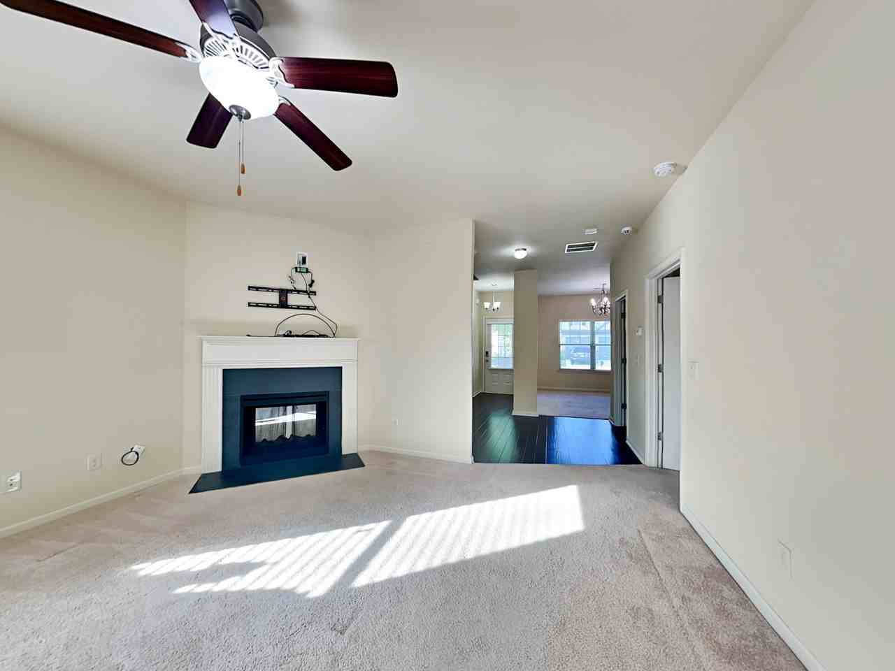 1324 Little Hampton Dr - Photo 3 of 22