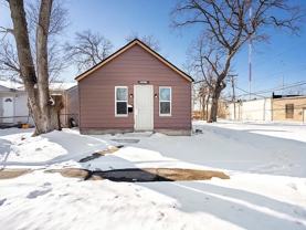 21415 Woodside Ave - Photo 1 of 1