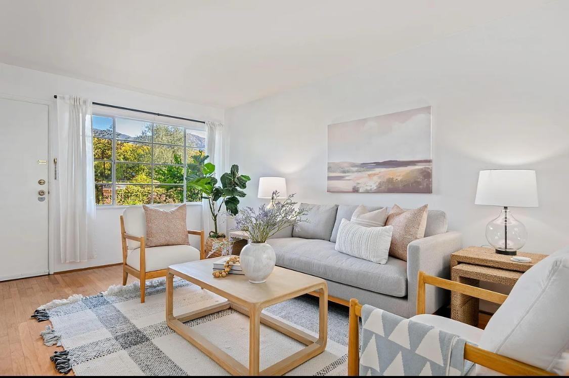 126 W Calle Crespis - Photo 3 of 7