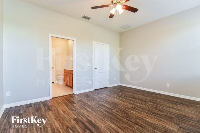 7948 Foxgrove Dr - Photo 3 of 6