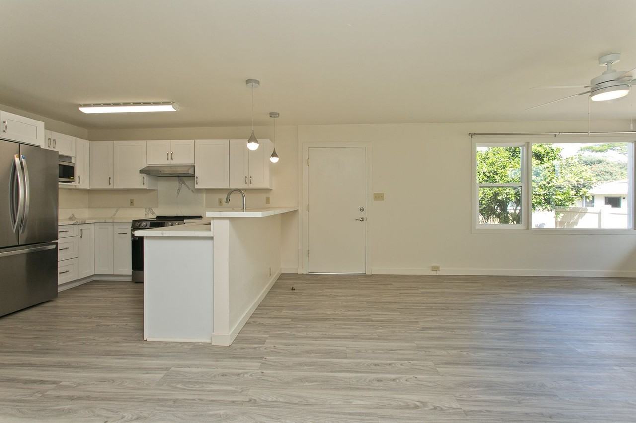 1227 Kaala Ave - Photo 5 of 24
