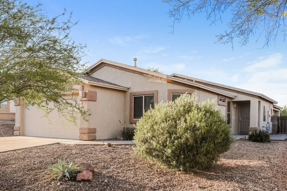 3652 West Avenida Obregon - Photo 3 of 16