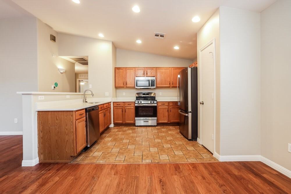 3652 West Avenida Obregon - Photo 7 of 16