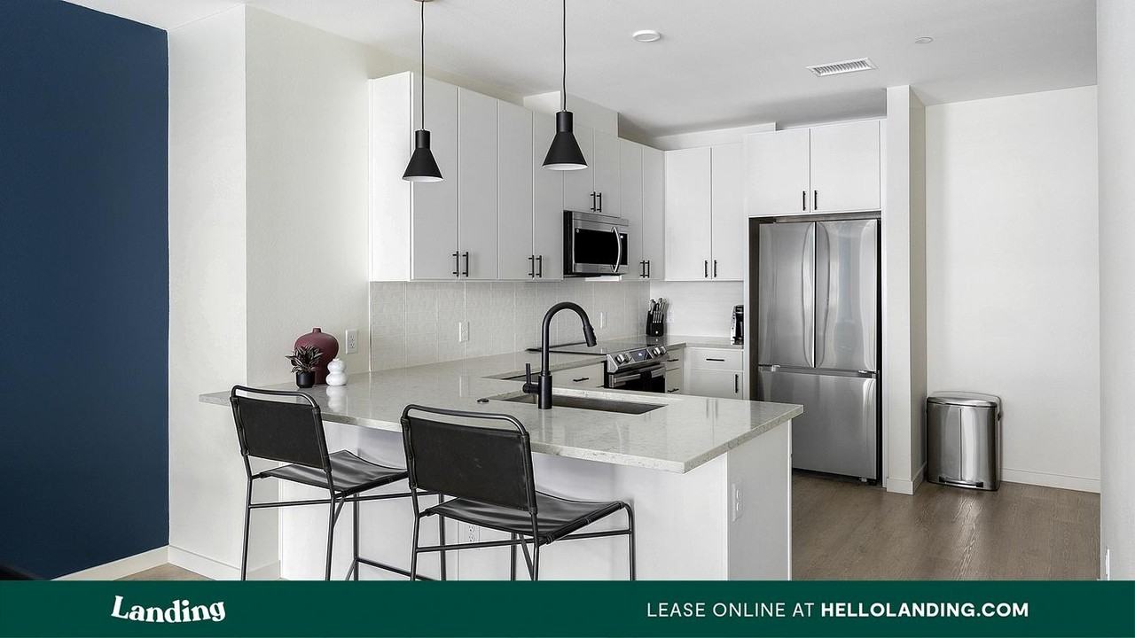 955 Bannock St - Photo 4 of 50