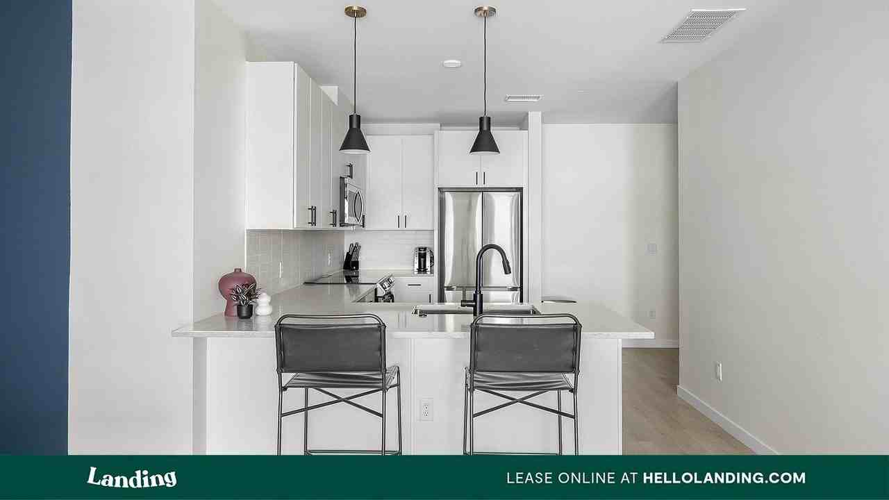 955 Bannock St - Photo 5 of 50