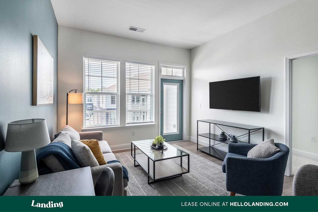 135 Dresser LN - Photo 6 of 50