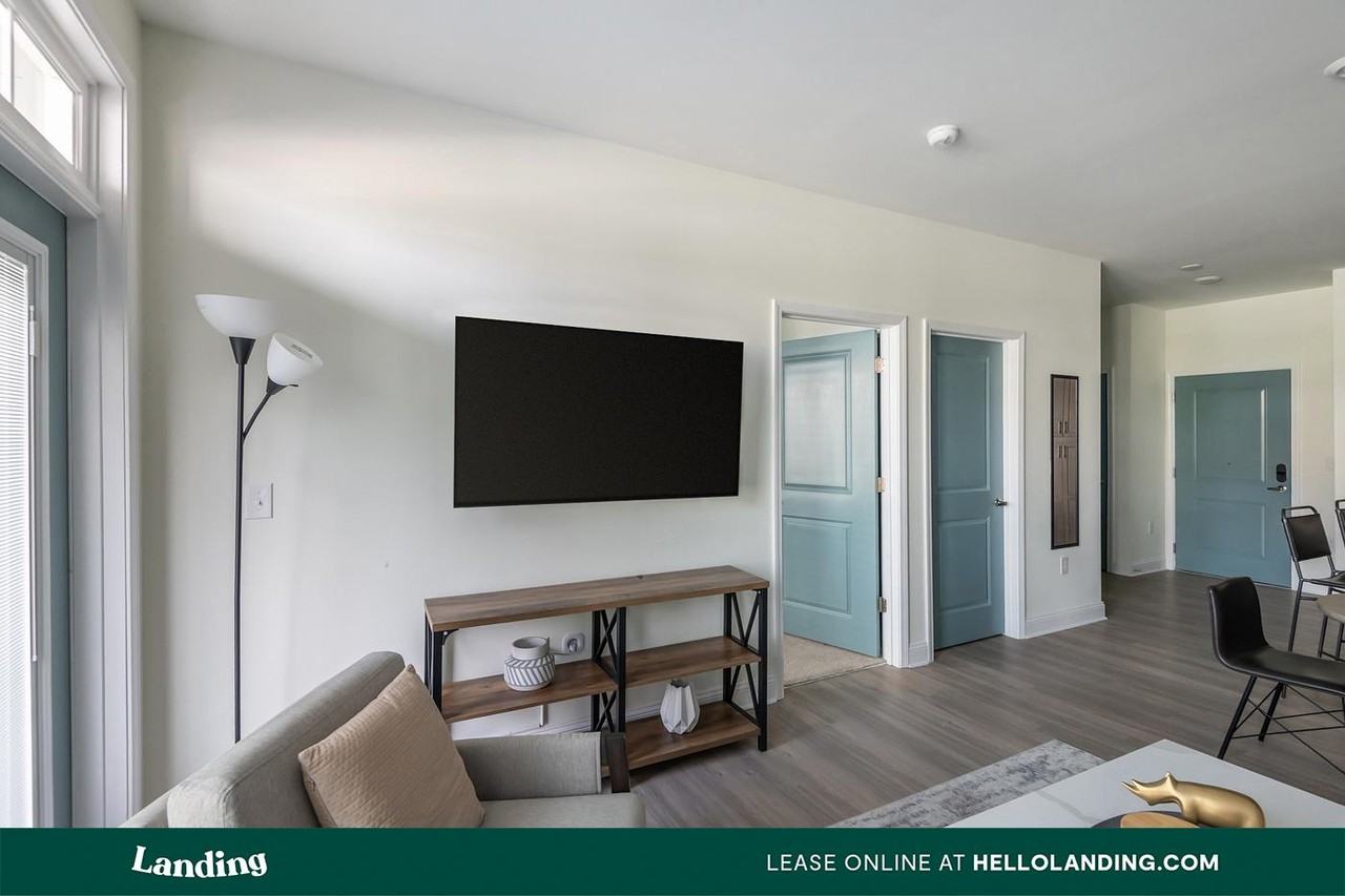 135 Dresser LN - Photo 5 of 50